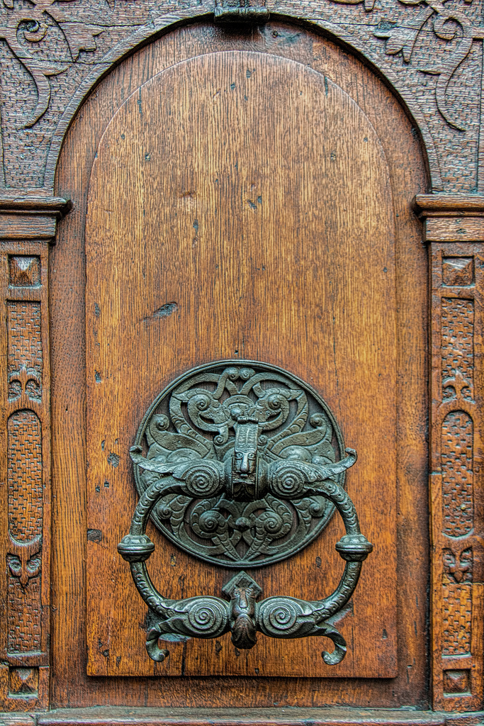 Dveřní doplňky dokreslují vzhled dveří.