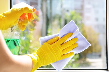 8 rad, jak správně umýt okna